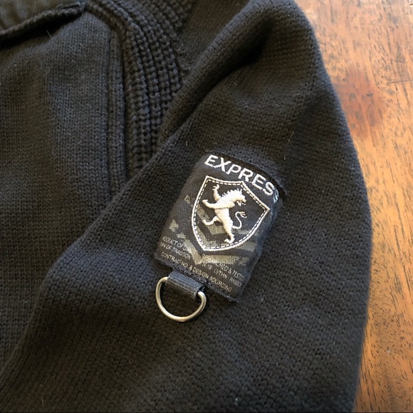 Express Men’s Black Sweater - Picture 2 of 4